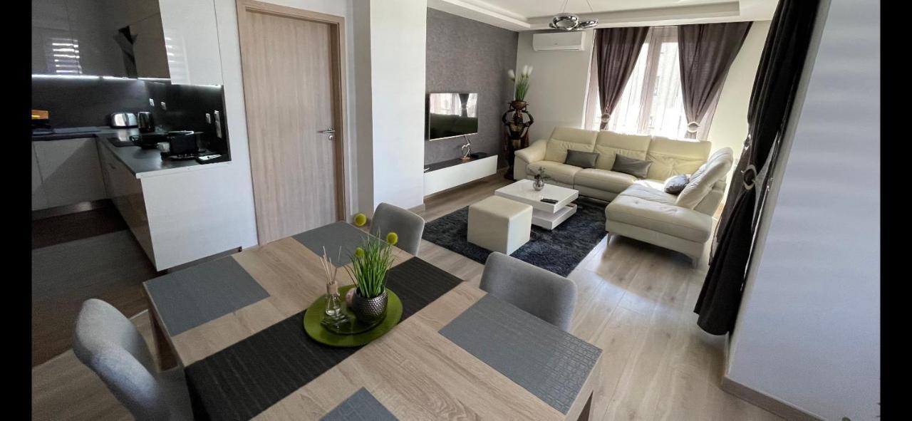 N.Cristian Apartment Budapest Eksteriør bilde